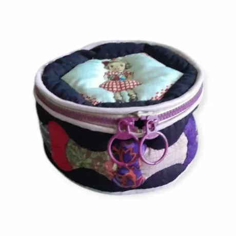 Trousse cylindrique violette