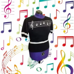 pull à manches courtes noir avec notes