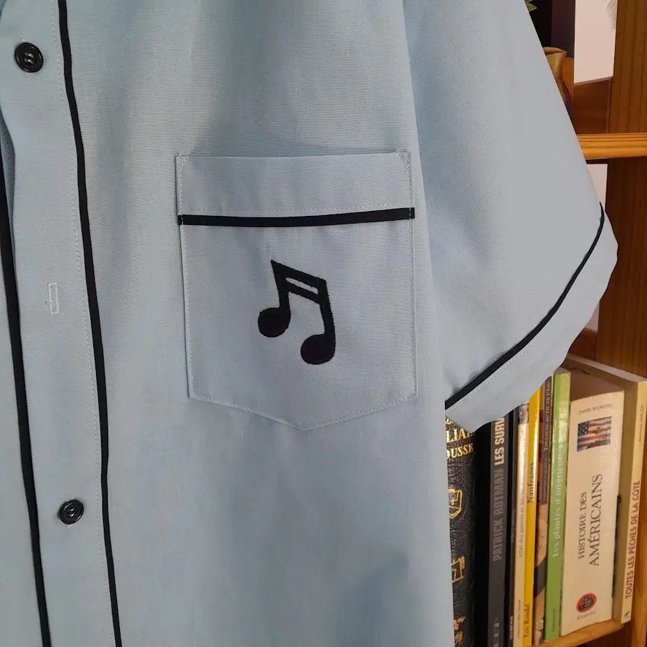 chemise bowling rockabilly bleu ciel poche